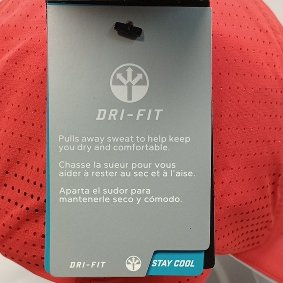 Adult Nike Dri-Fit Red and White Perforated Golf Cap OS with Tag - Picture 4 of 9